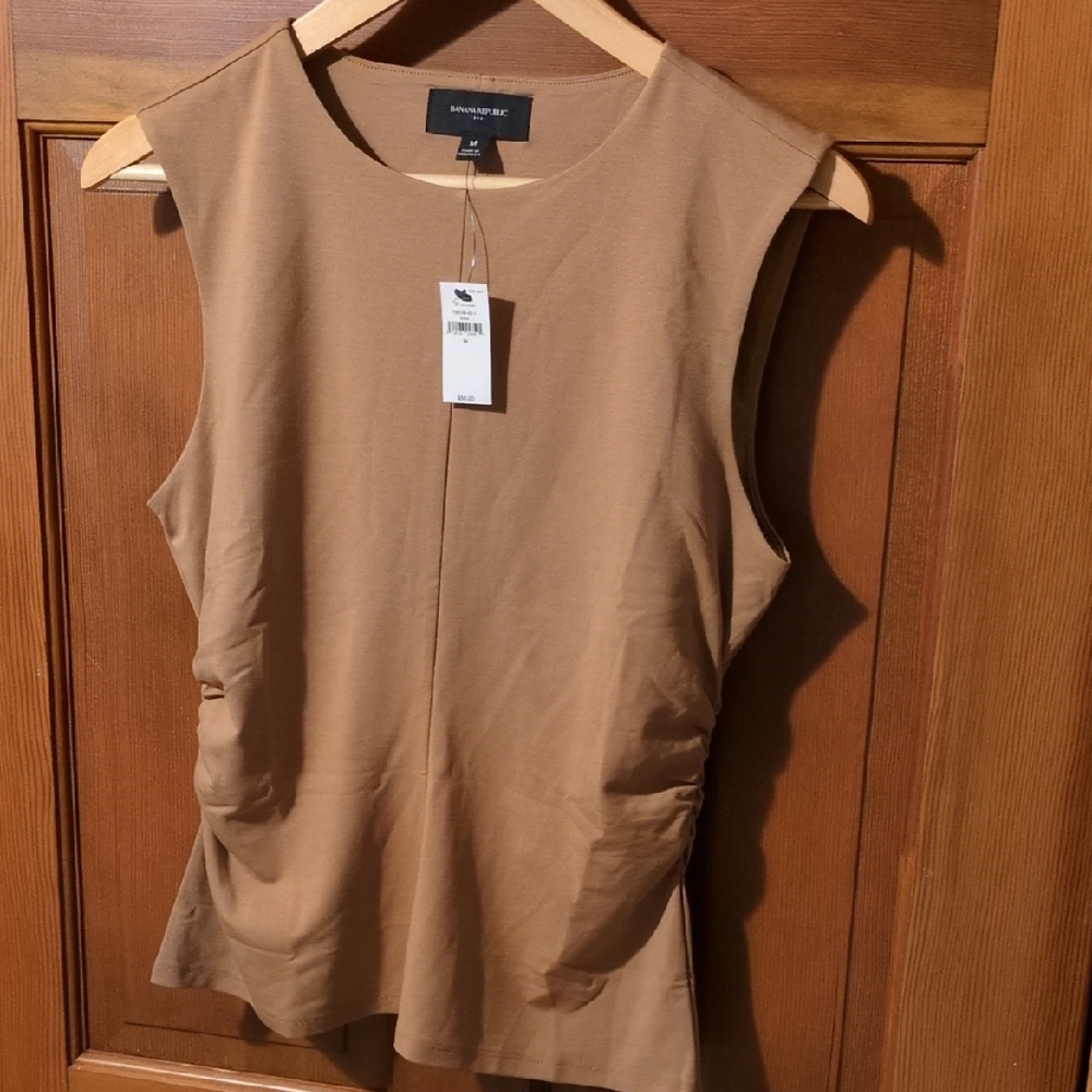 NWT Banana Republic Ponte Shirred-Waist Top - Medium